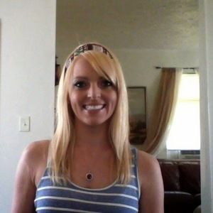 Meet your Posher, Elizabeth